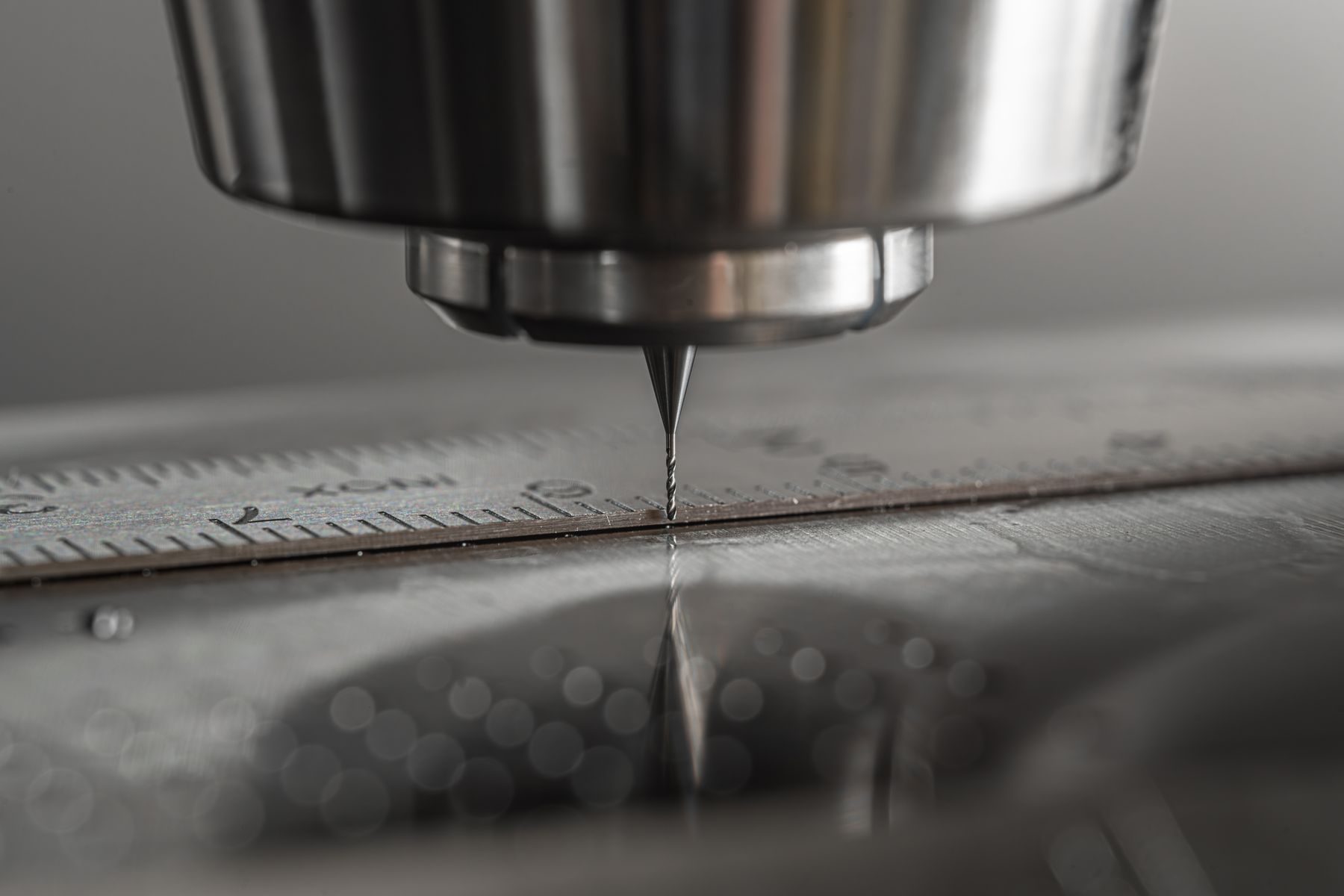 CNC 精密加工工艺示意图